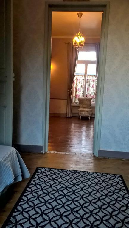 Bed and Breakfast Le Clos Manceau Le Mans Exterior foto