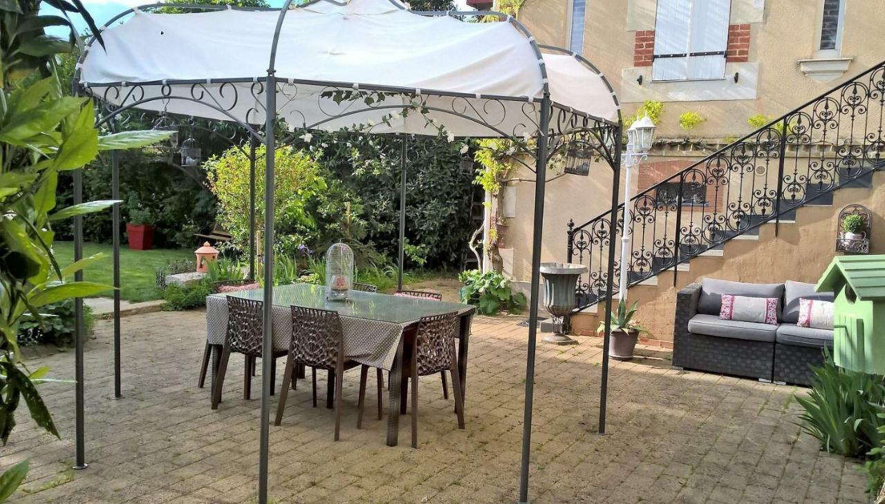 Bed and Breakfast Le Clos Manceau Le Mans Exterior foto